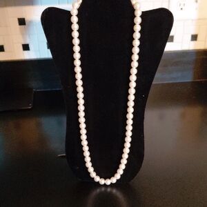RMN 30" Pearl Necklace 2" Extender